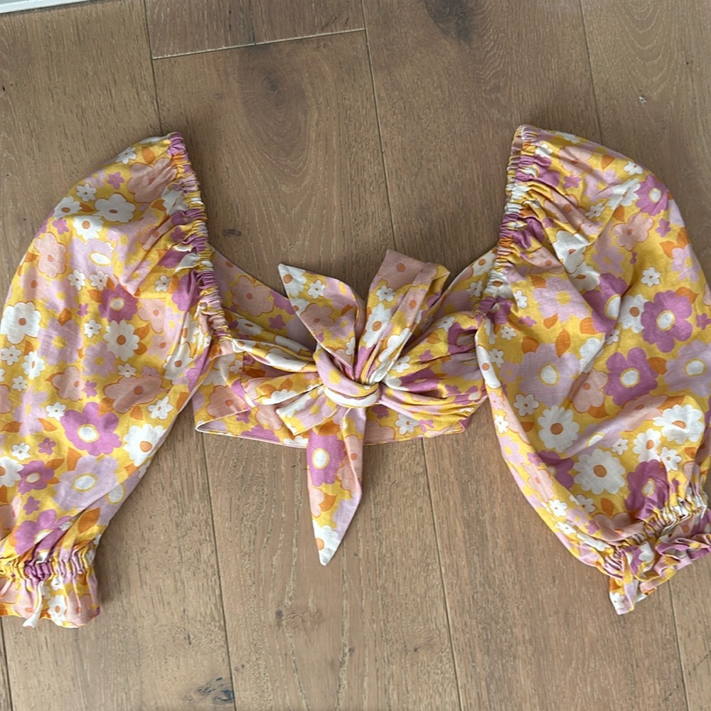 Flower crop top